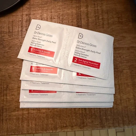 Dr Dennis Gross Extra Strength Daily Peel (60) - Picture 3 of 5